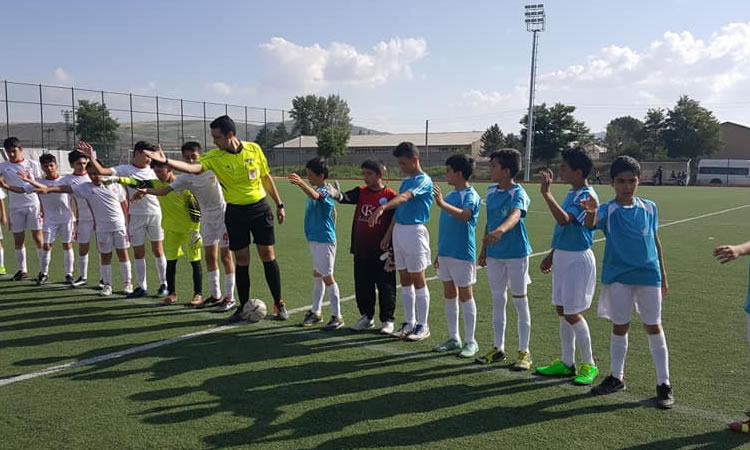 &uuml;lk&uuml; spor kar&scedil;&inodot;la&scedil;ma &ouml;ncesi